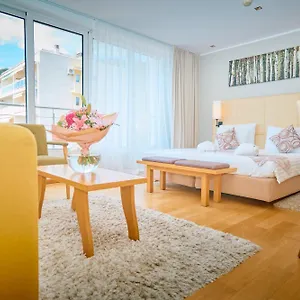 **** Hotel Astoria Designhotel Kroatië